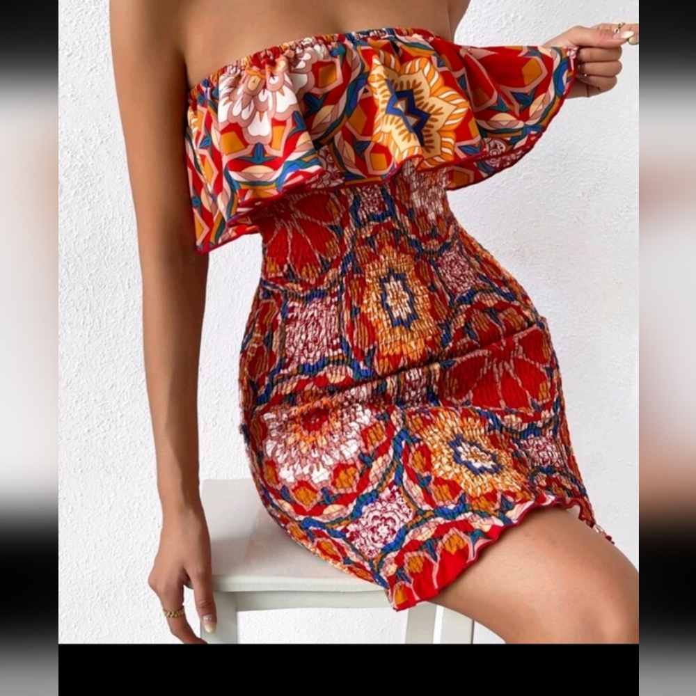 New W/Out Tags mandala print ruffle trim shirred Bodycon dress